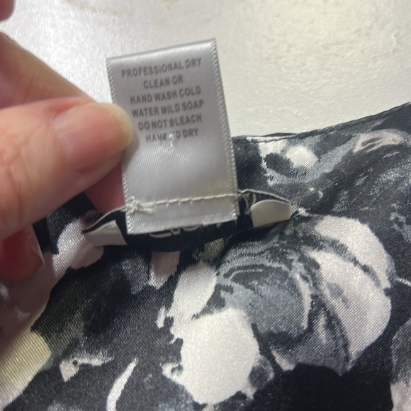 Cache Silky Lace Accents Blouse Gray - Picture 5 of 5